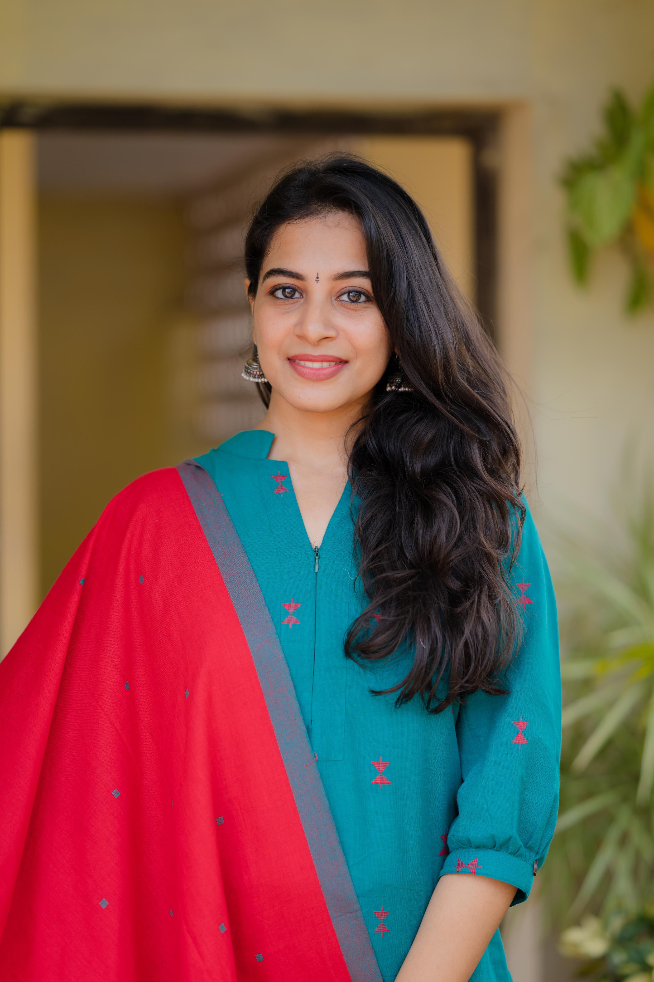 Tharangini - handloom cotton suit set in turquoise blue & red