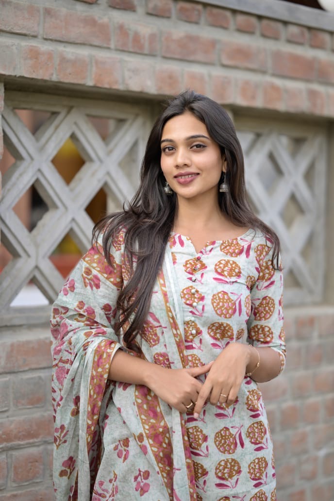 Yamika - motif handblock printed organic cotton suit set