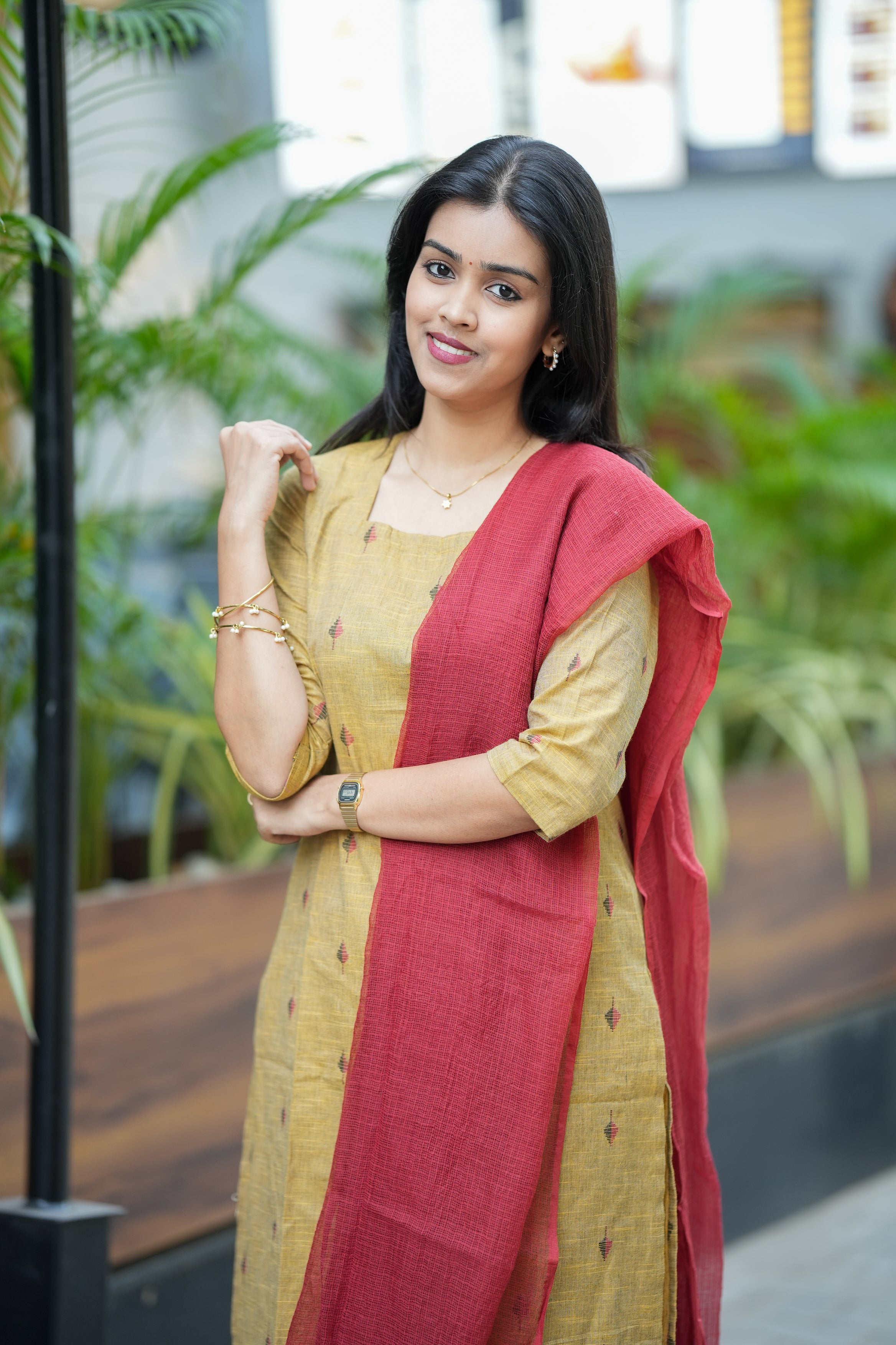 Veyil (Gold & Red) - Handloom cotton kurta set with dupatta in mustard gold with red