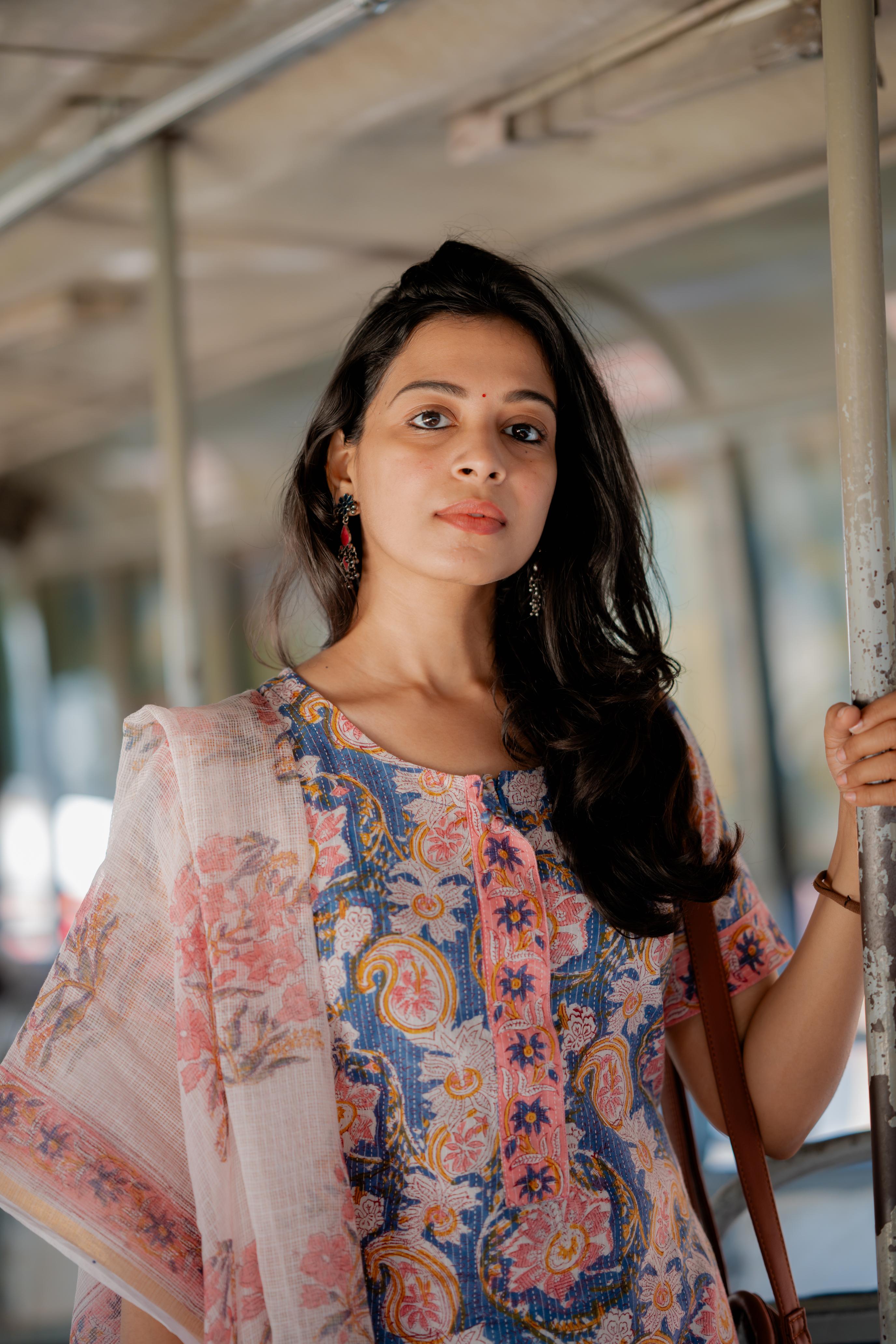 Alka - hand block printed katha embroidered cotton suit set with kota dupatta in grey & pink