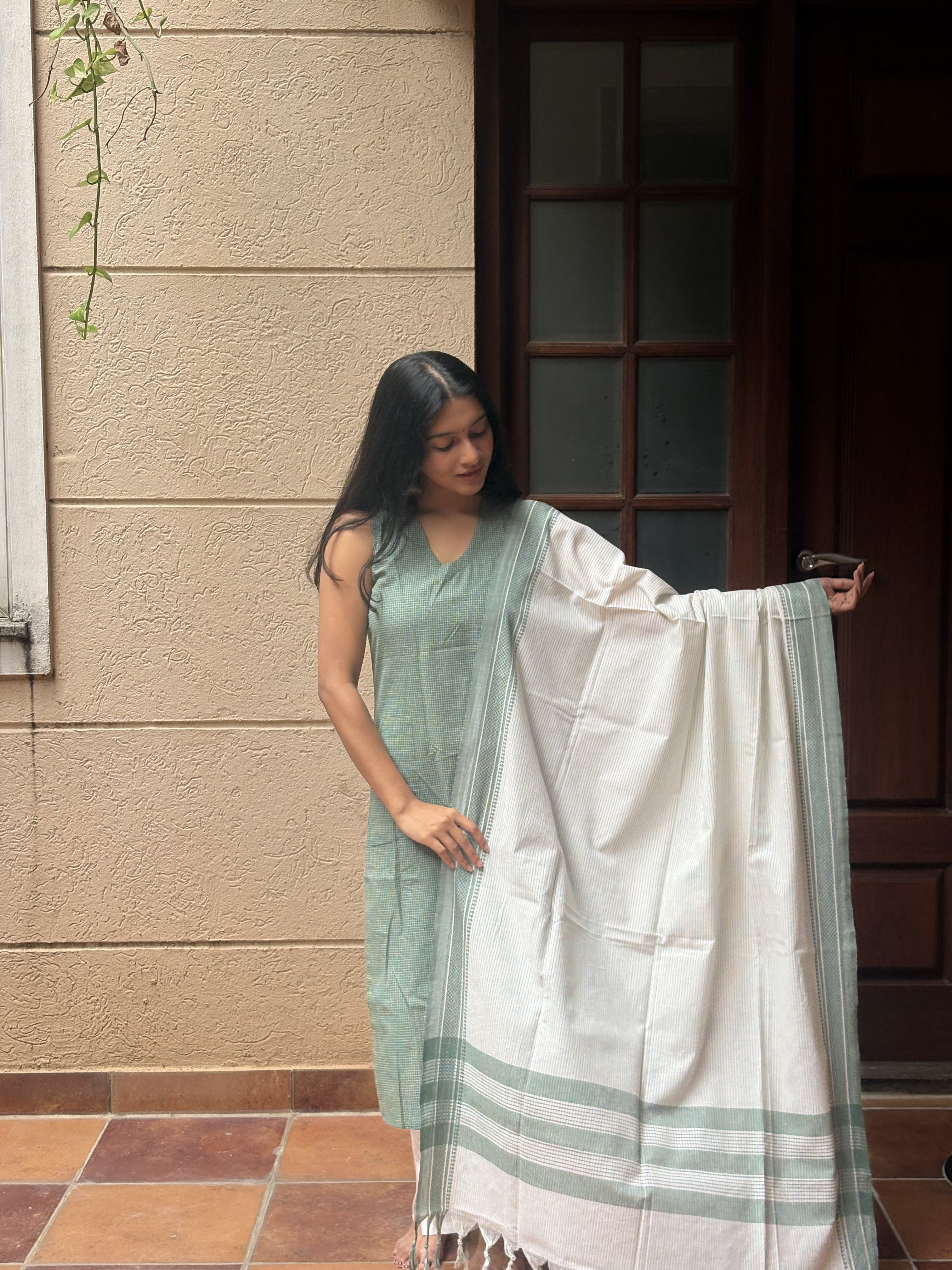 Ilaveni (Mint Green) – Subtle Checks Handloom Cotton Kurta Set with Dupatta in Mint Green