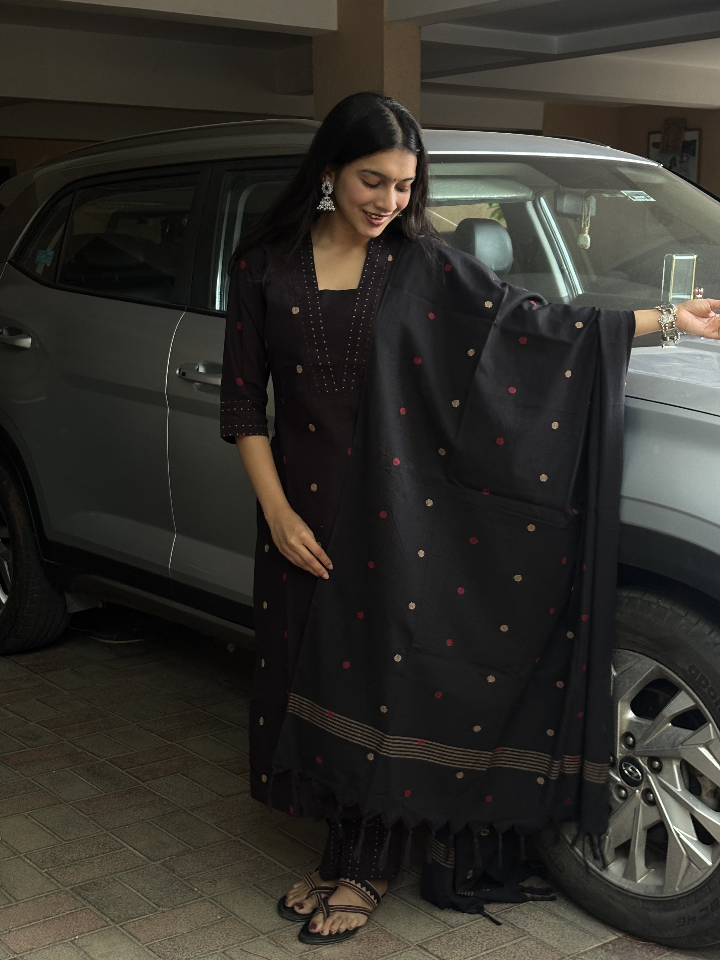Tanvika (Black) – Polka Dot Woven Pure Handloom Cotton Suit Set in Black