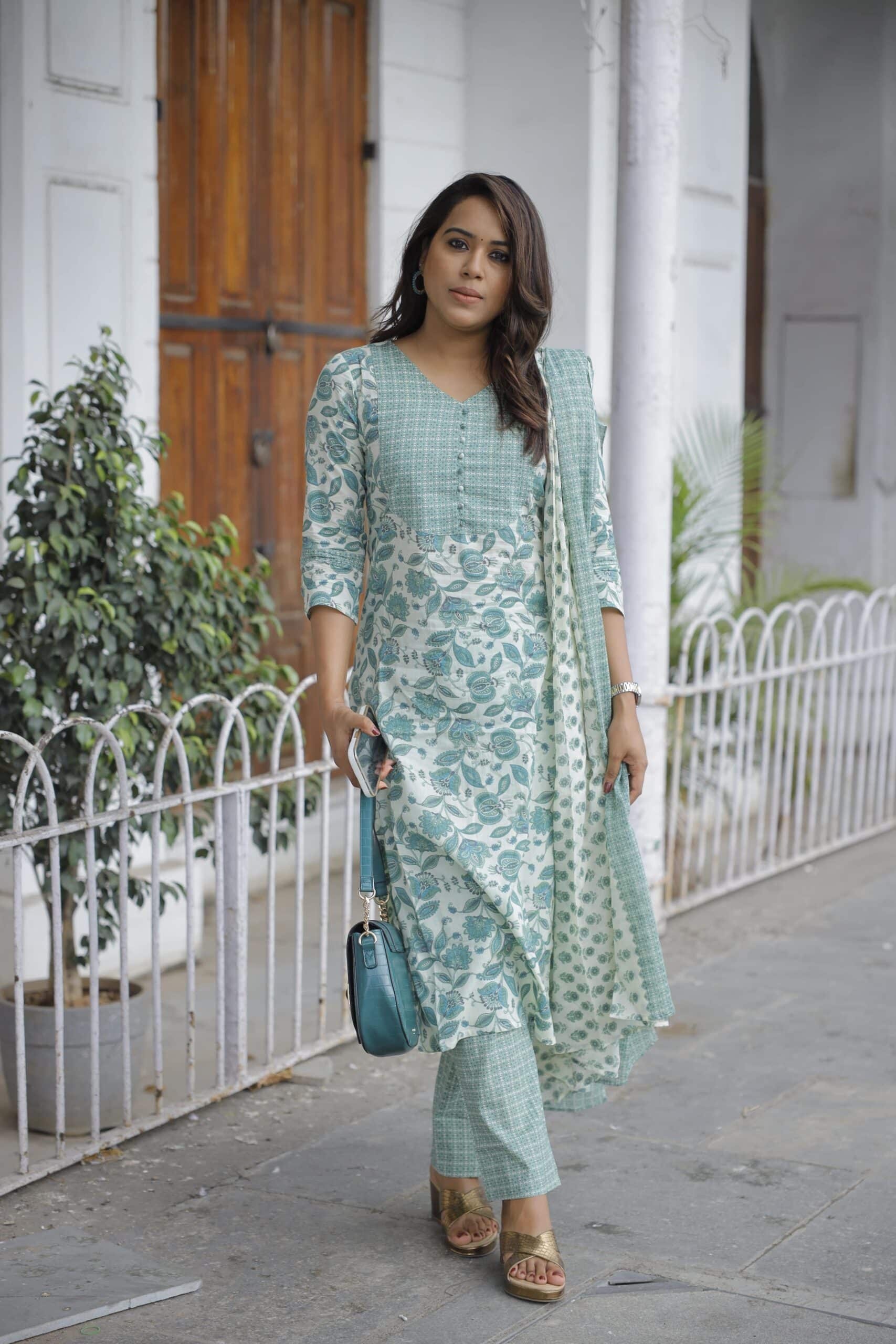 Tharshika