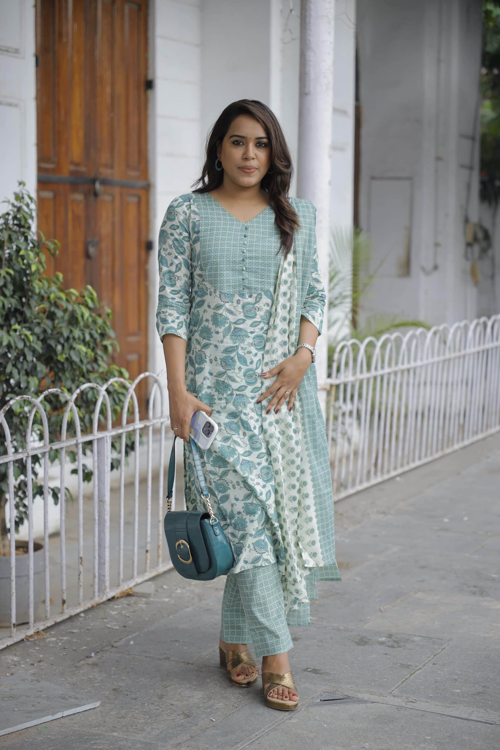 Tharshika