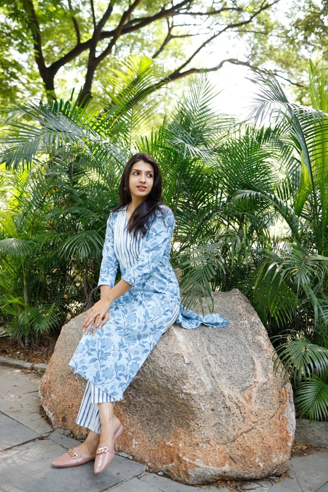 Anusha - hand block floral printed cotton kurta set in indigo blue
