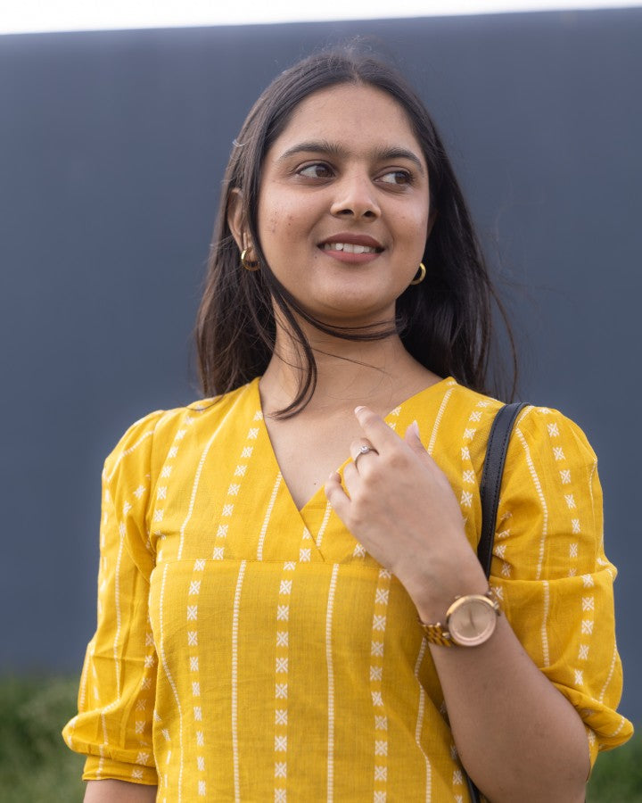 Pattern kurti 21 - Handloom cotton kurti in yellow & white