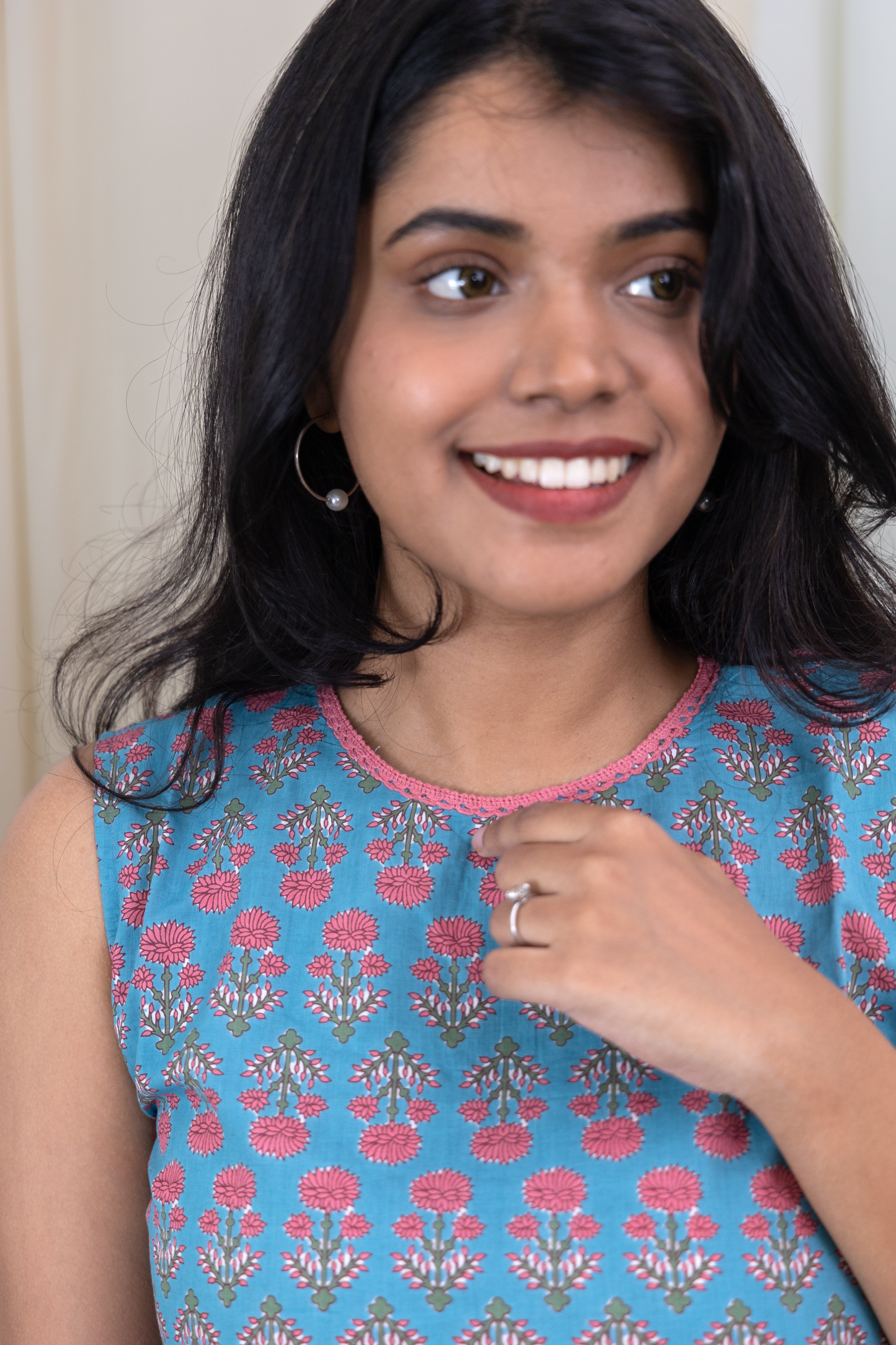 Vinsa - floral hand block printed kurta set in blue and pink