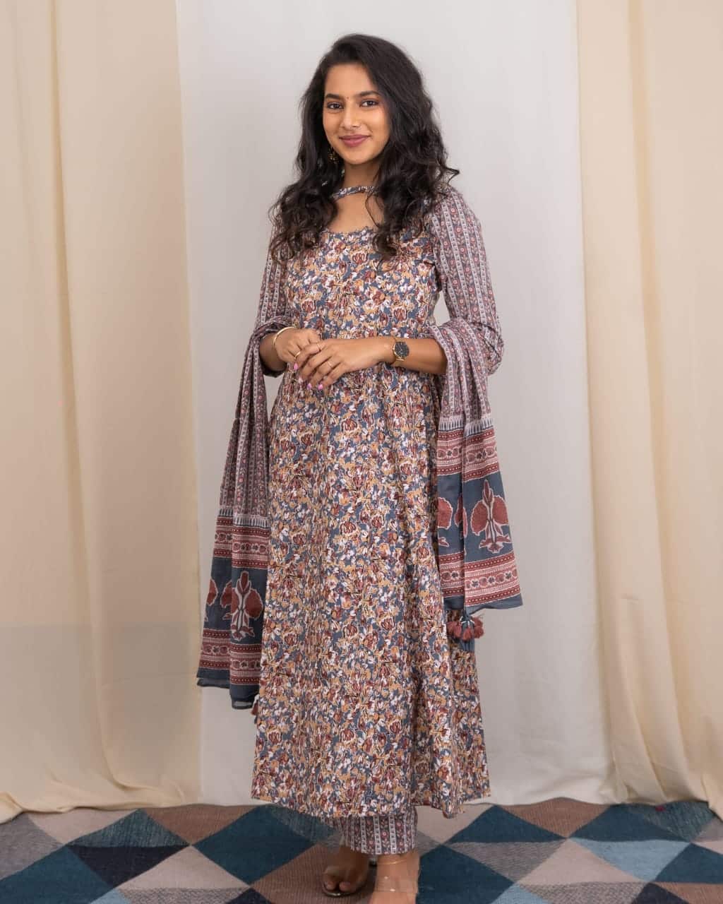 Himanshi (cement grey)- jaal printed cotton anarkali suit set in cement grey