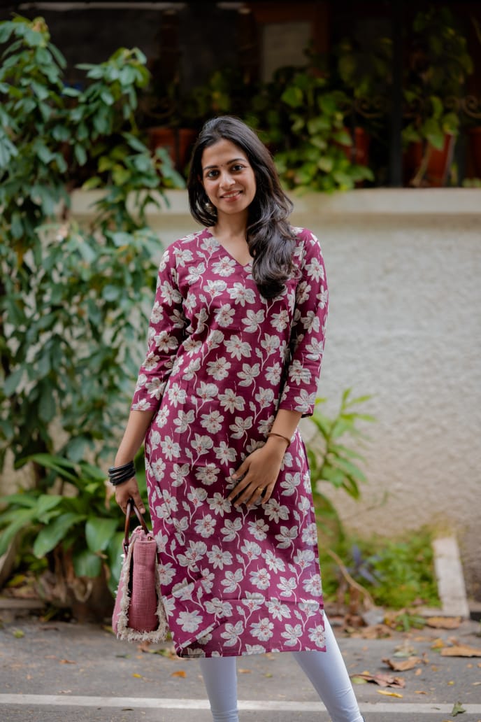 Kurti 85 - Jaal foral hand block printed cotton kurta in magenta and white