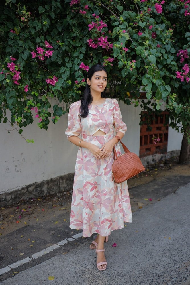 Betsy - cotton flex floral dress