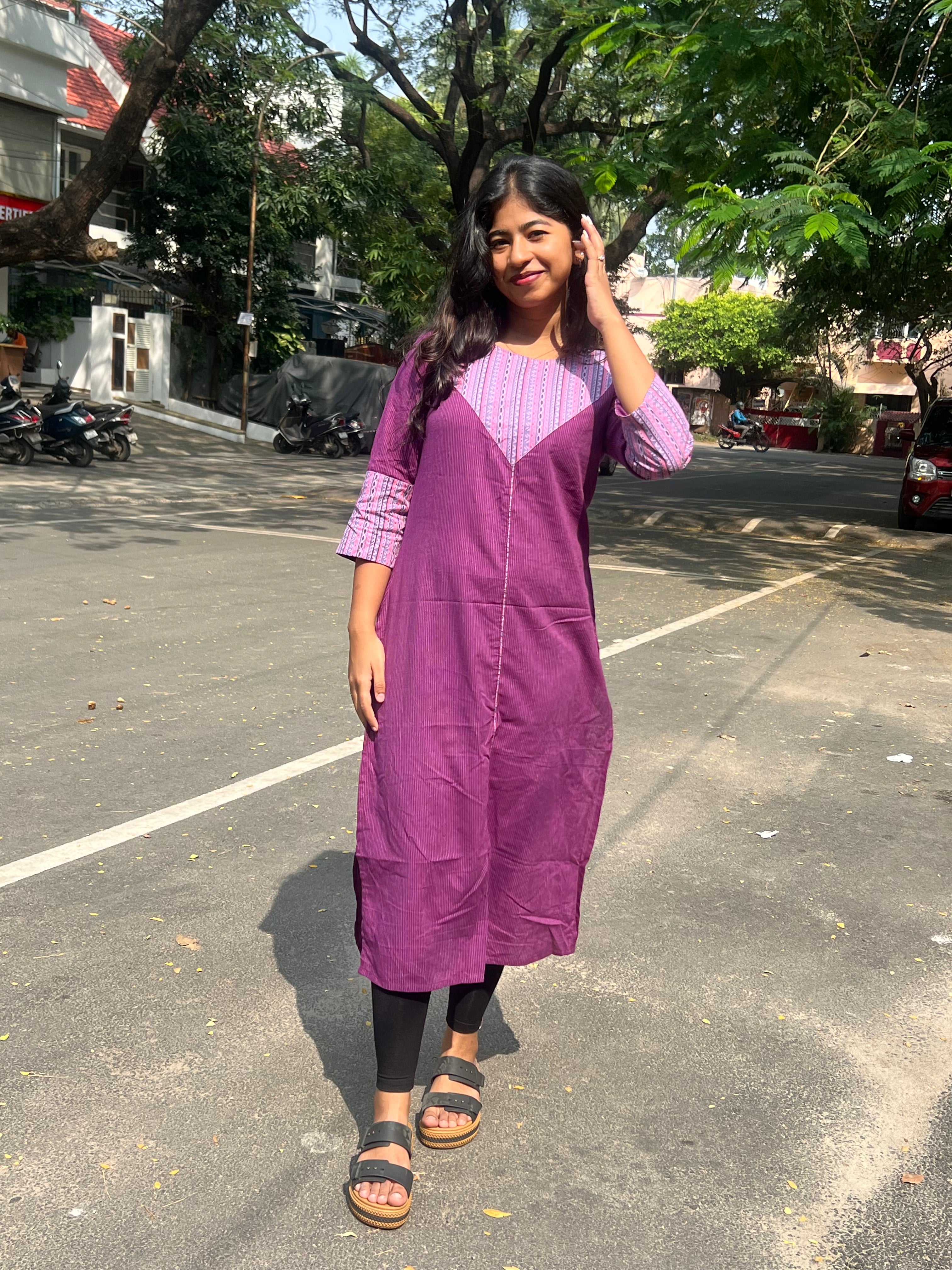 Pattern kurti 41- Handloom cotton kurti in purple