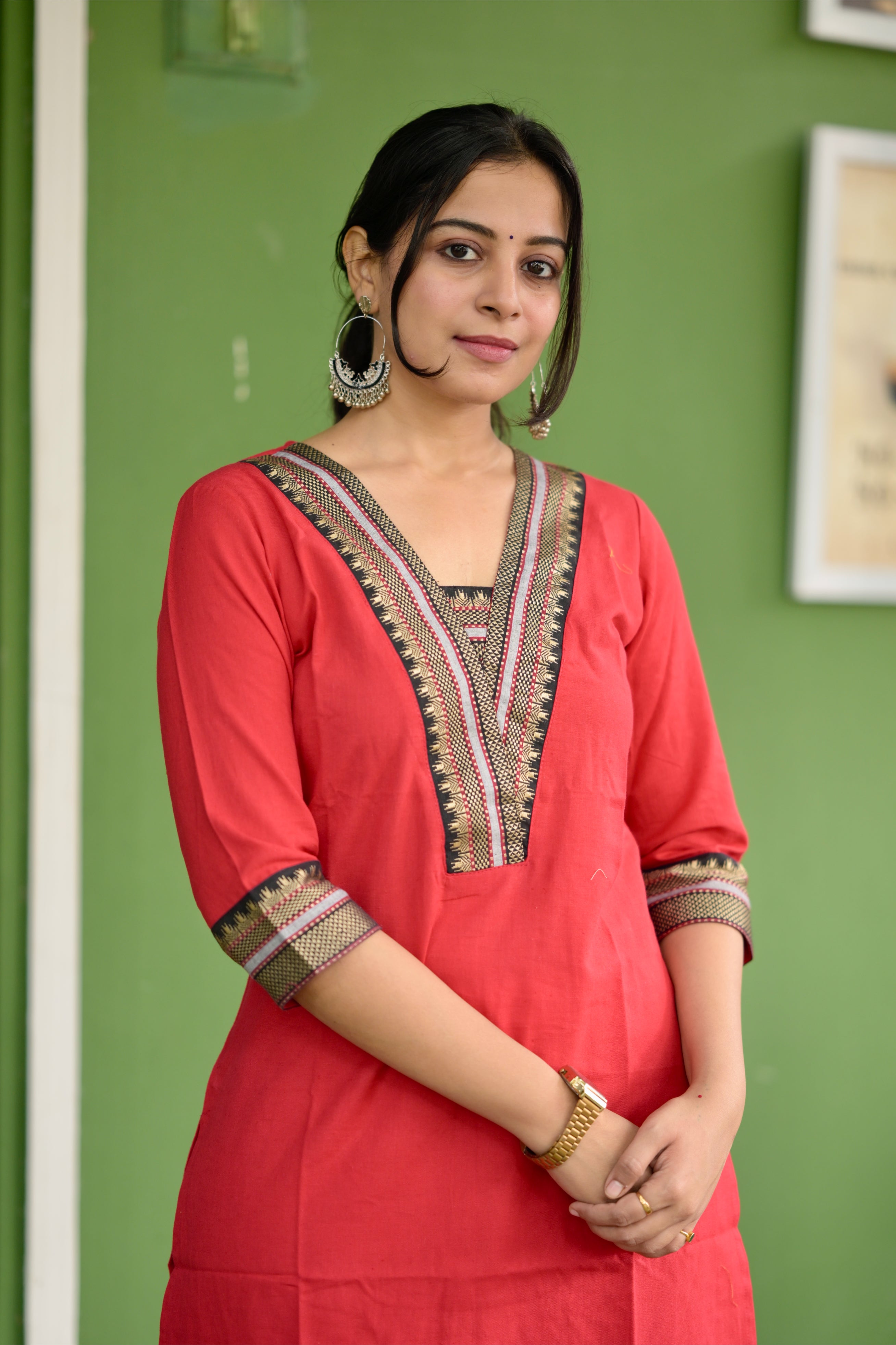 Nayanthara #1 -handloom cotton kurti in red & black with temple border