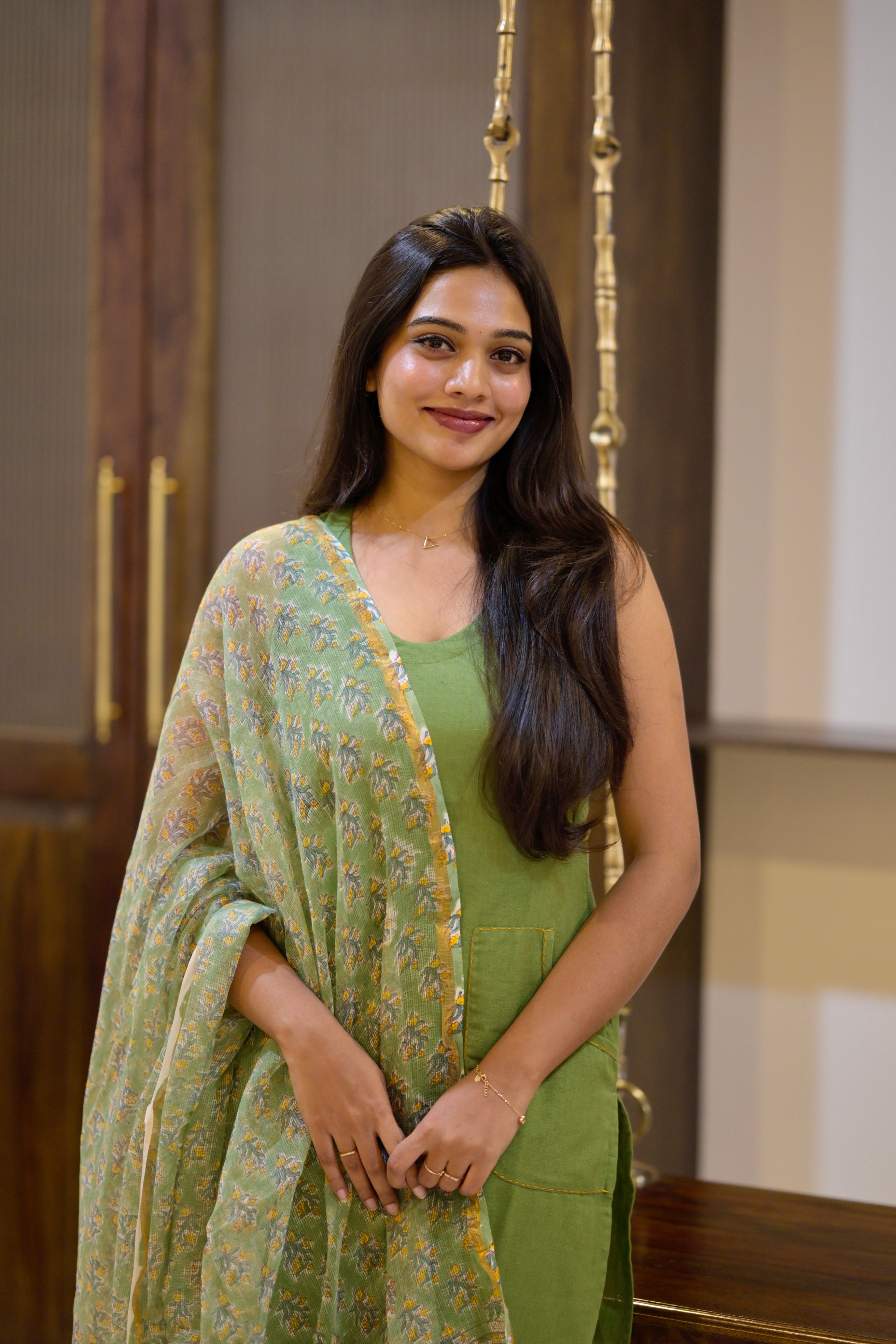 Jessie(green) - linen cotton flex kurta set in green with mughal hand block printed kota doria dupatta