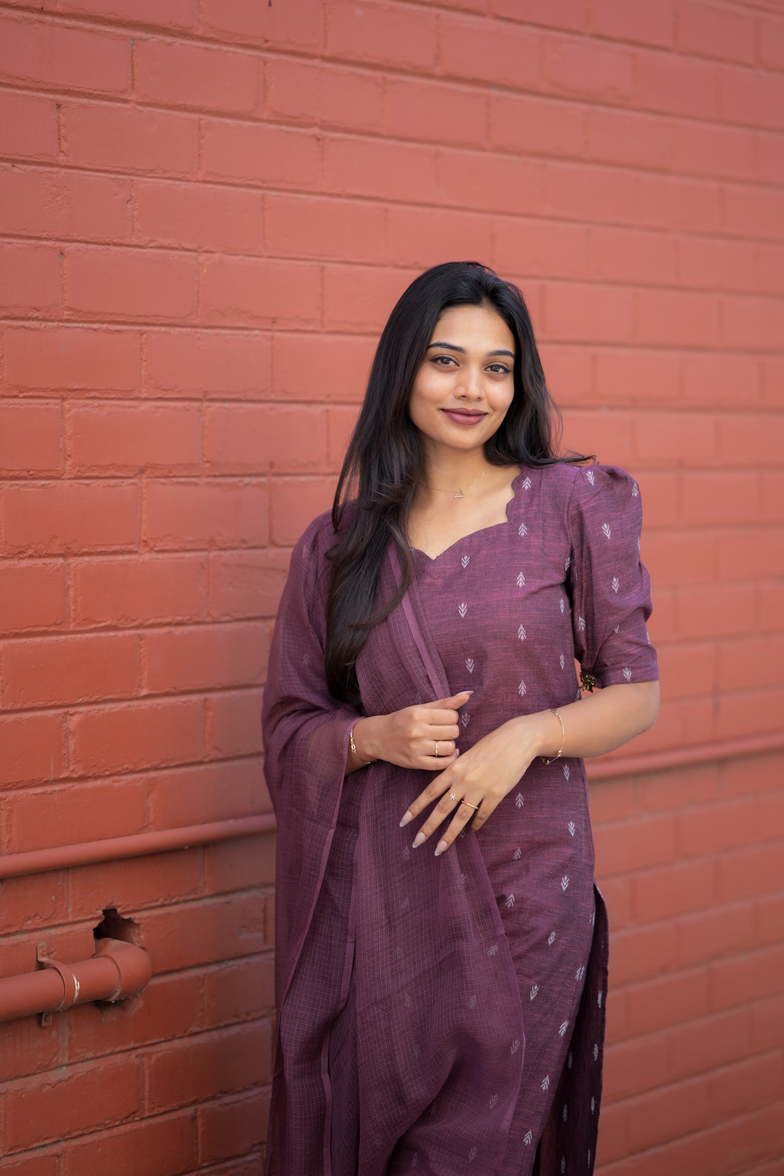 Yaanvi - linen handloom cotton suit set