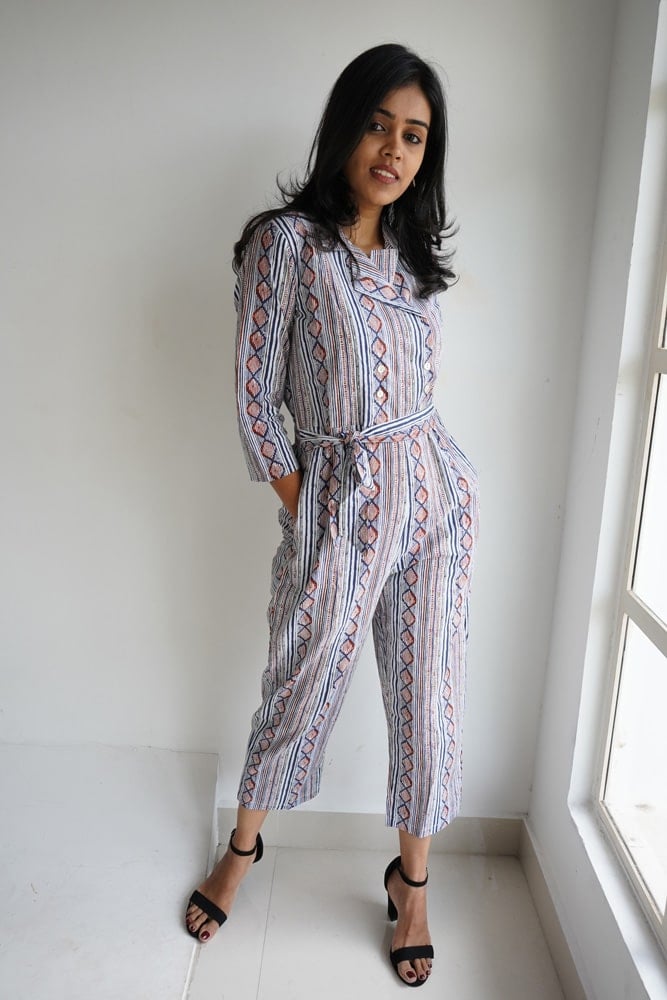 Shiny jumpsuit - Abstract printed cotton culotte jumpsuit in shades of blue in red