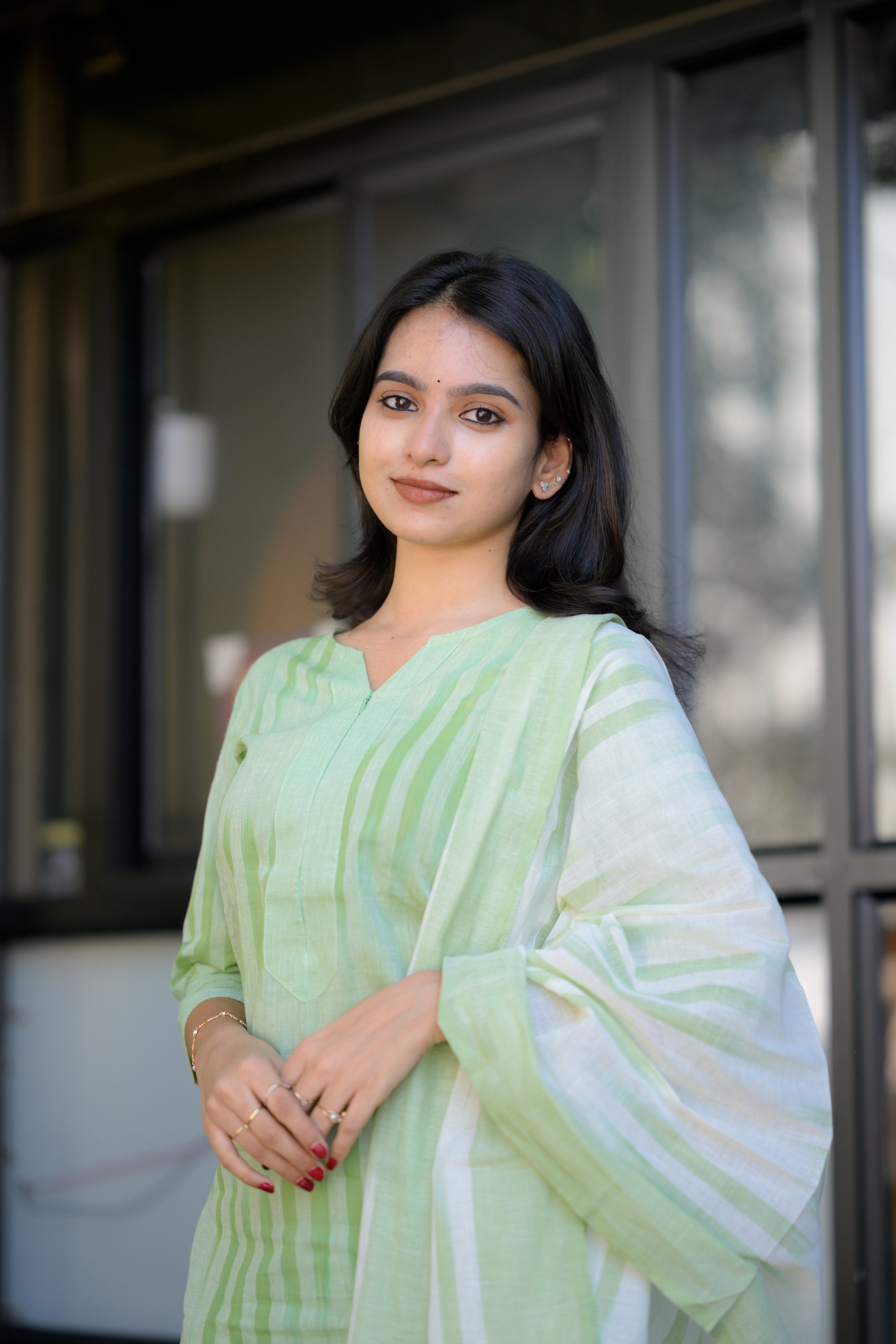 Thendral ( Green ) - ikkat handloom cotton suit set with dupatta in green colour