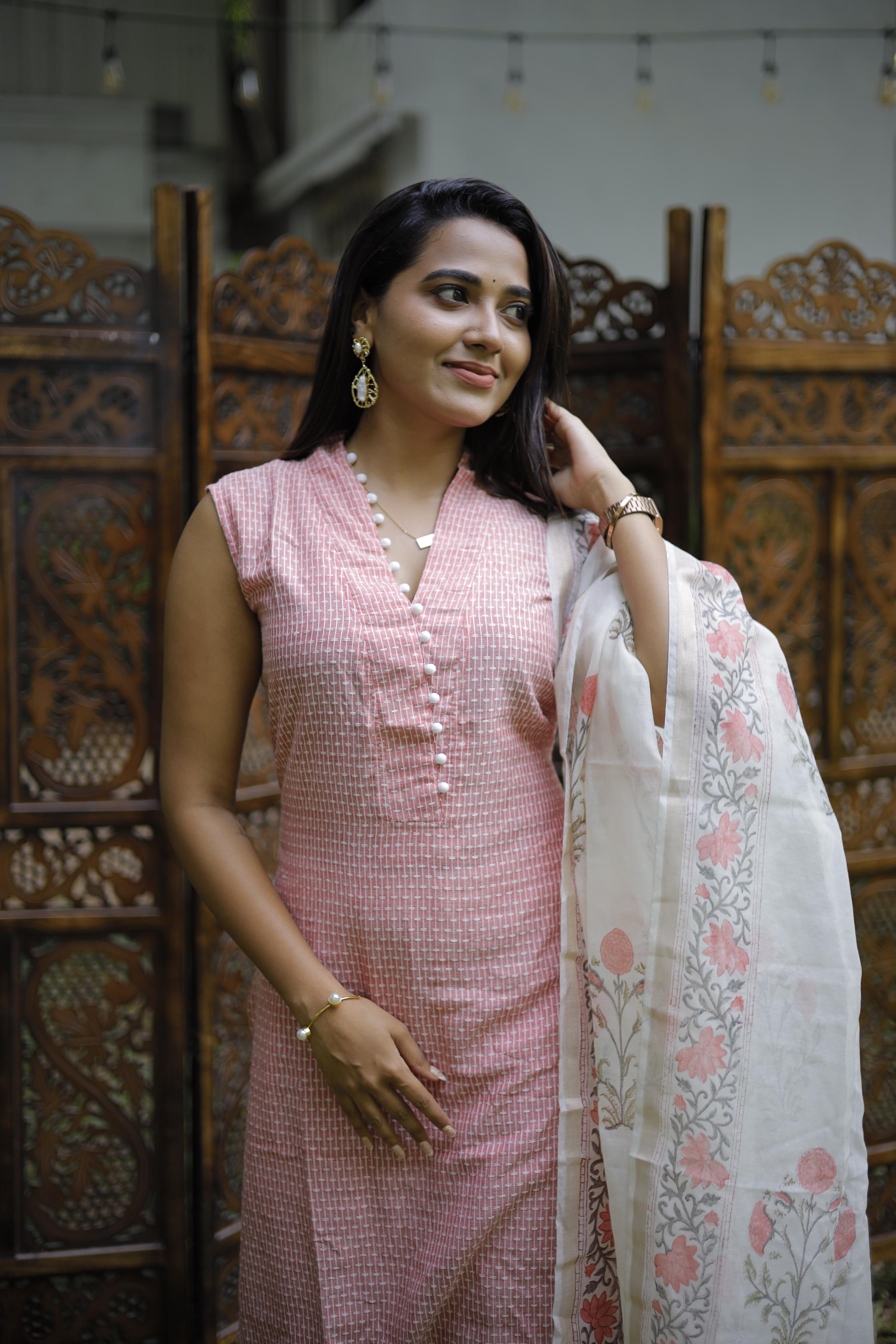 Saachi ( peach ) - handloom cotton suit set with handblock printed chanderi silk dupatta