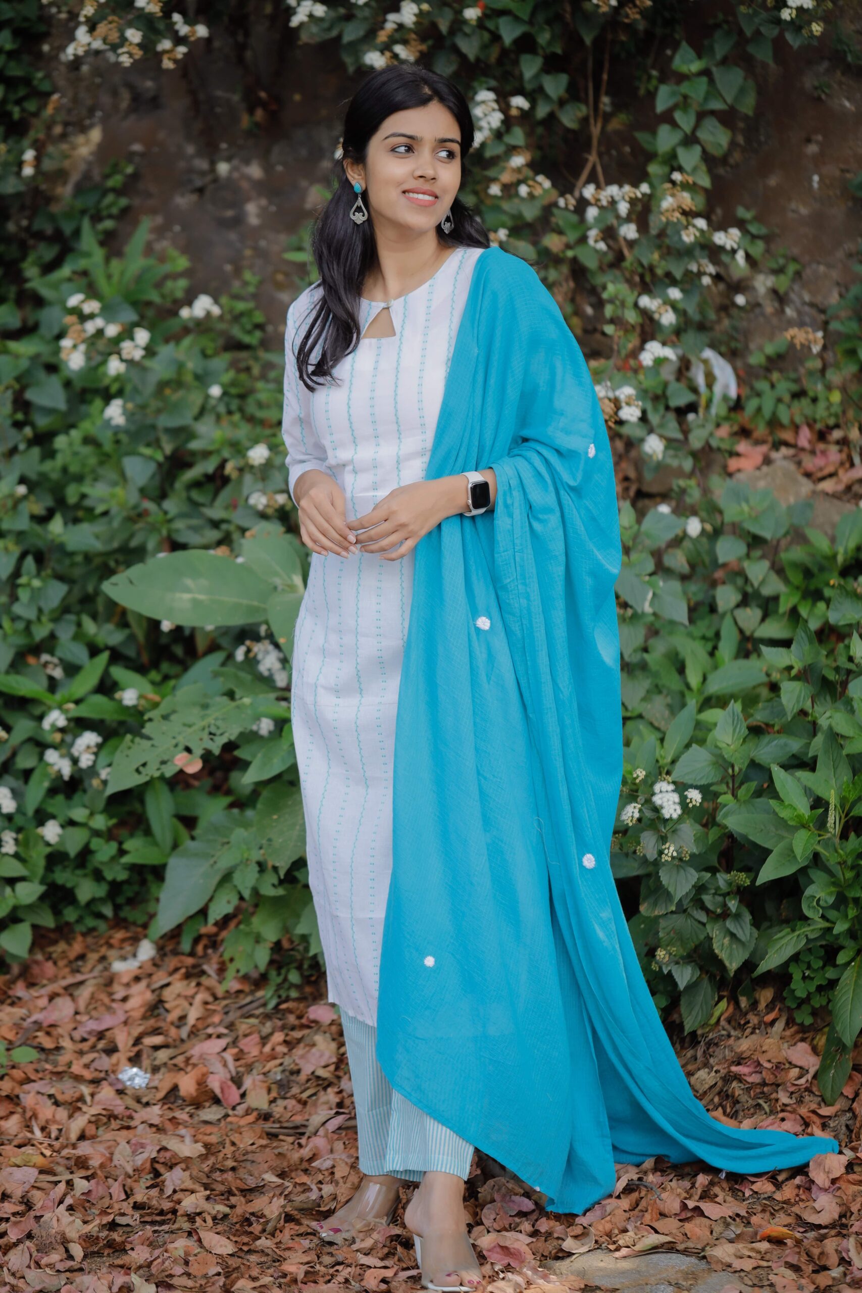 Sahithi - Handloom cotton suit set with kota dupatta in white and blue