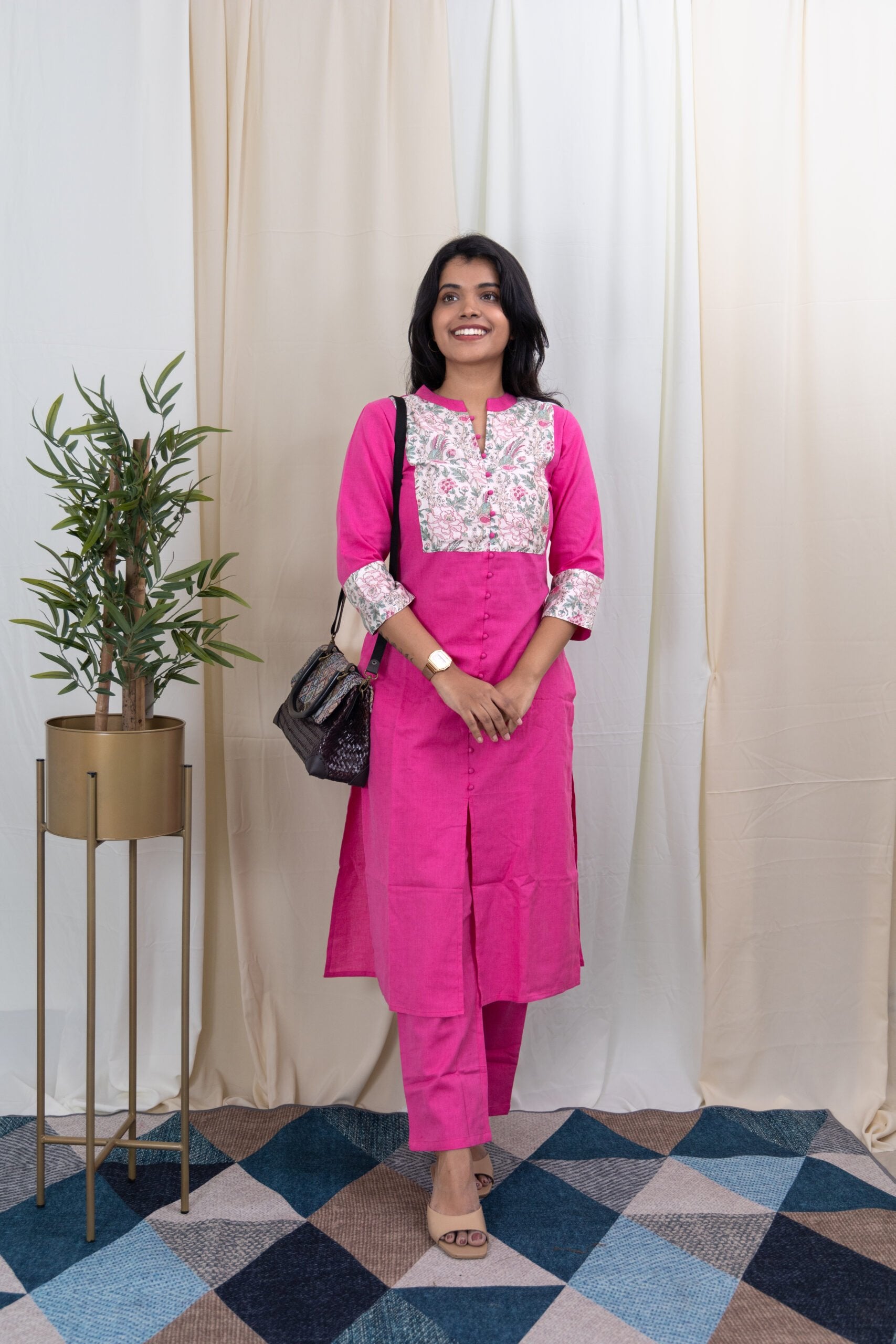 Shanaya - handloom flex cotton kurta set in pink