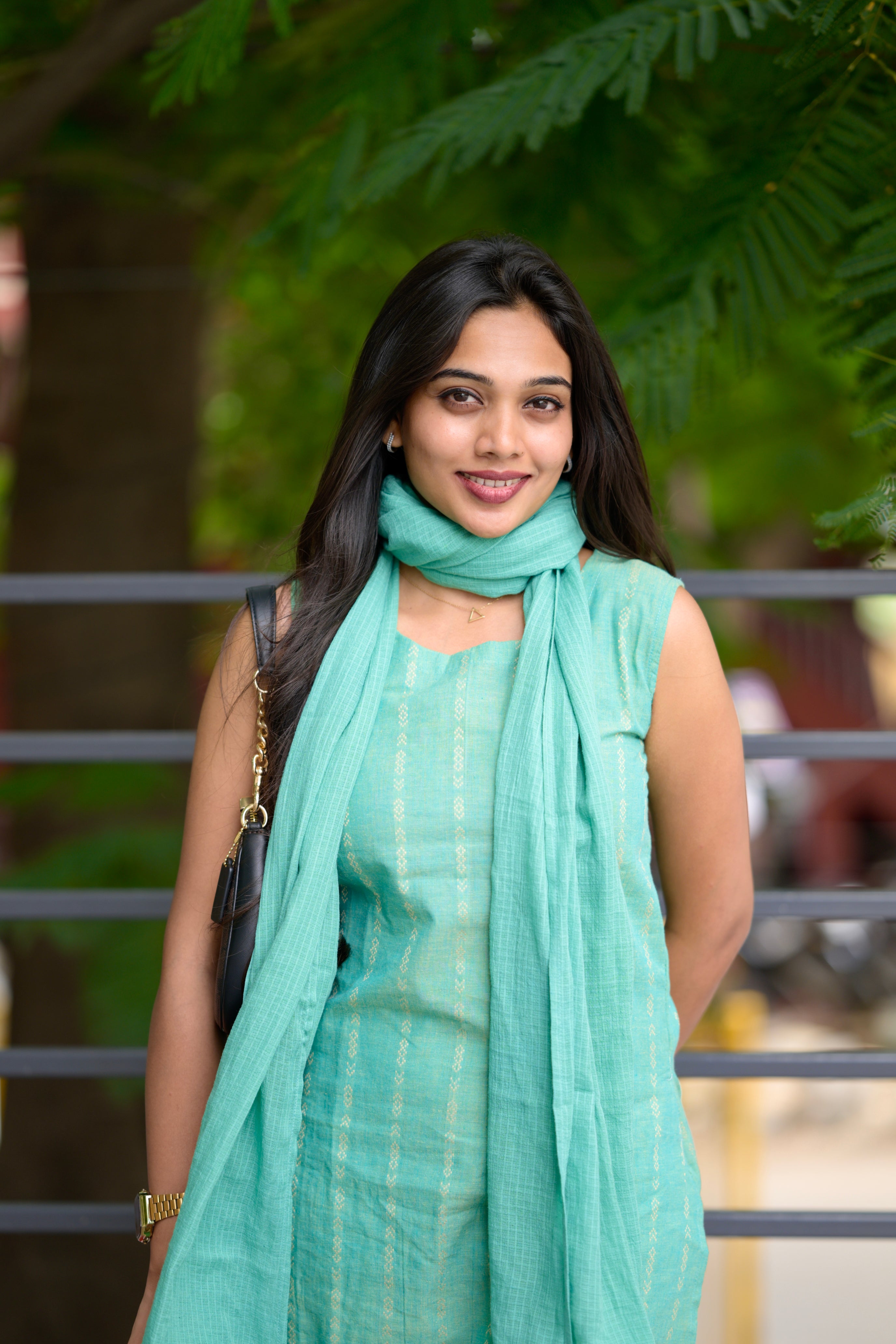 Sameira (green ) - pink handloom cotton halter neck coord set with a stole