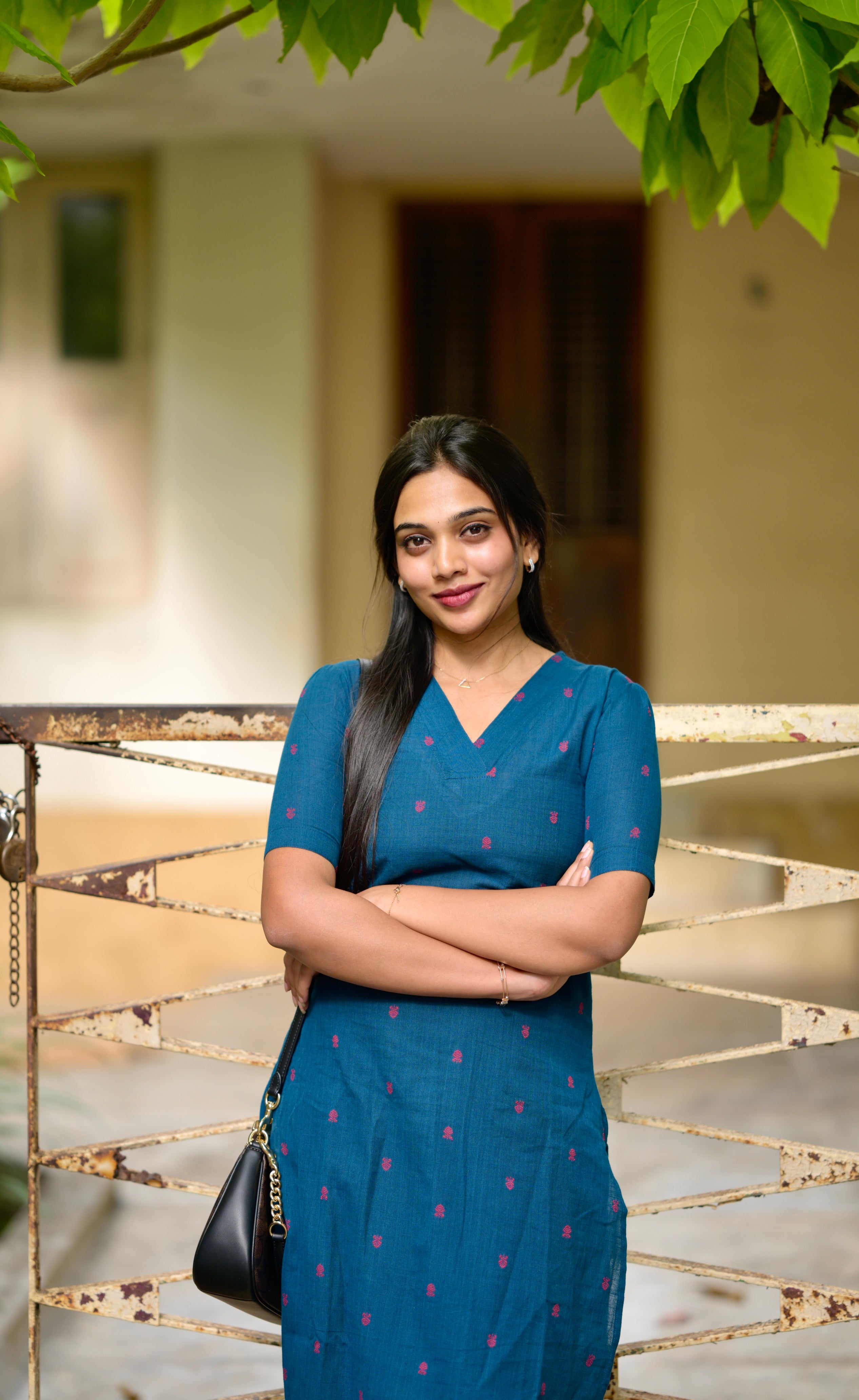 Vedhika ( blue ) - handloom cotton kurta set in blue and red