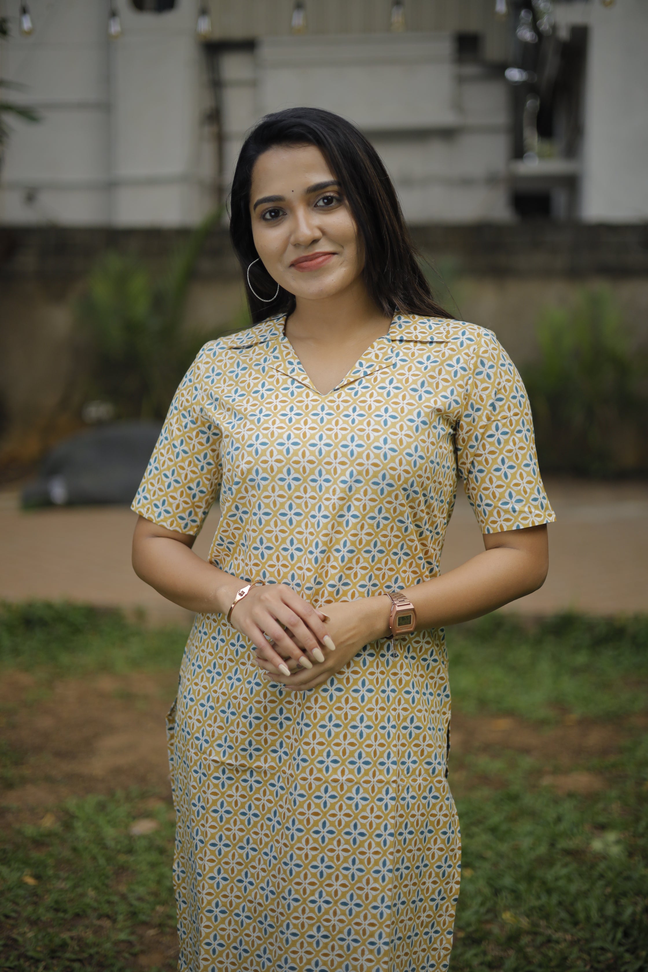 Kurti -122 floral motif printed cotton kurti in yellow and blue