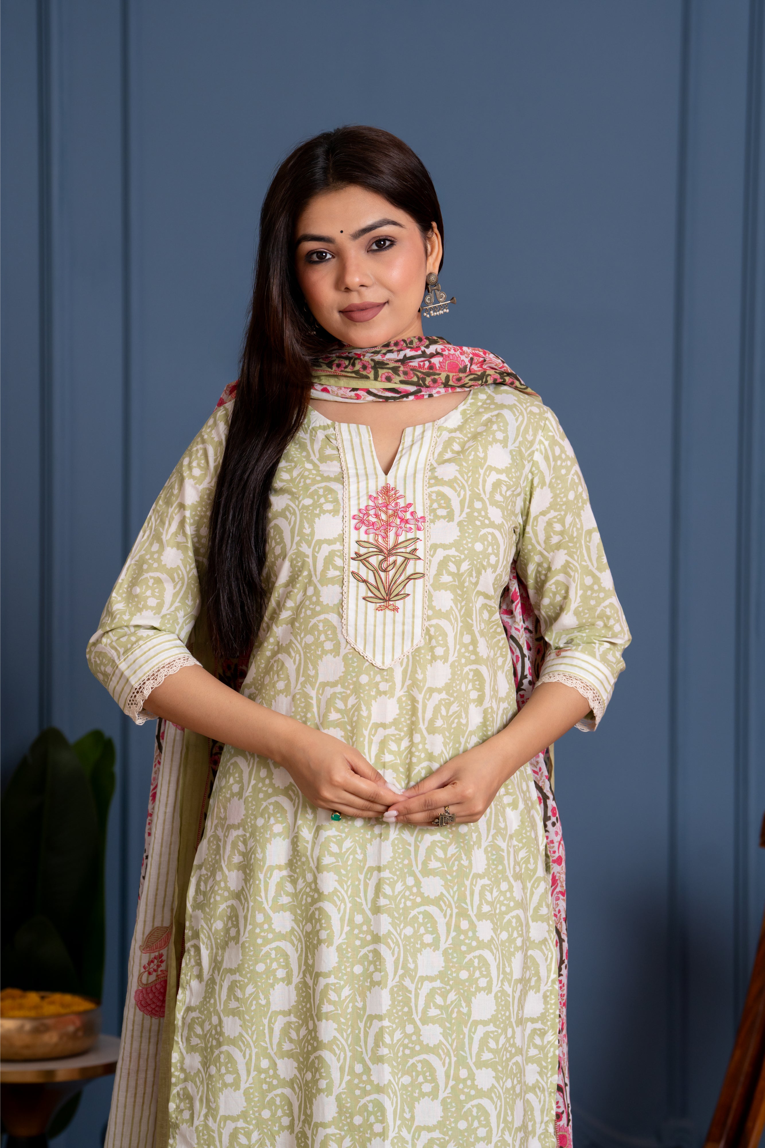 Skandini - mughal butta handblock printed organic cotton suit set