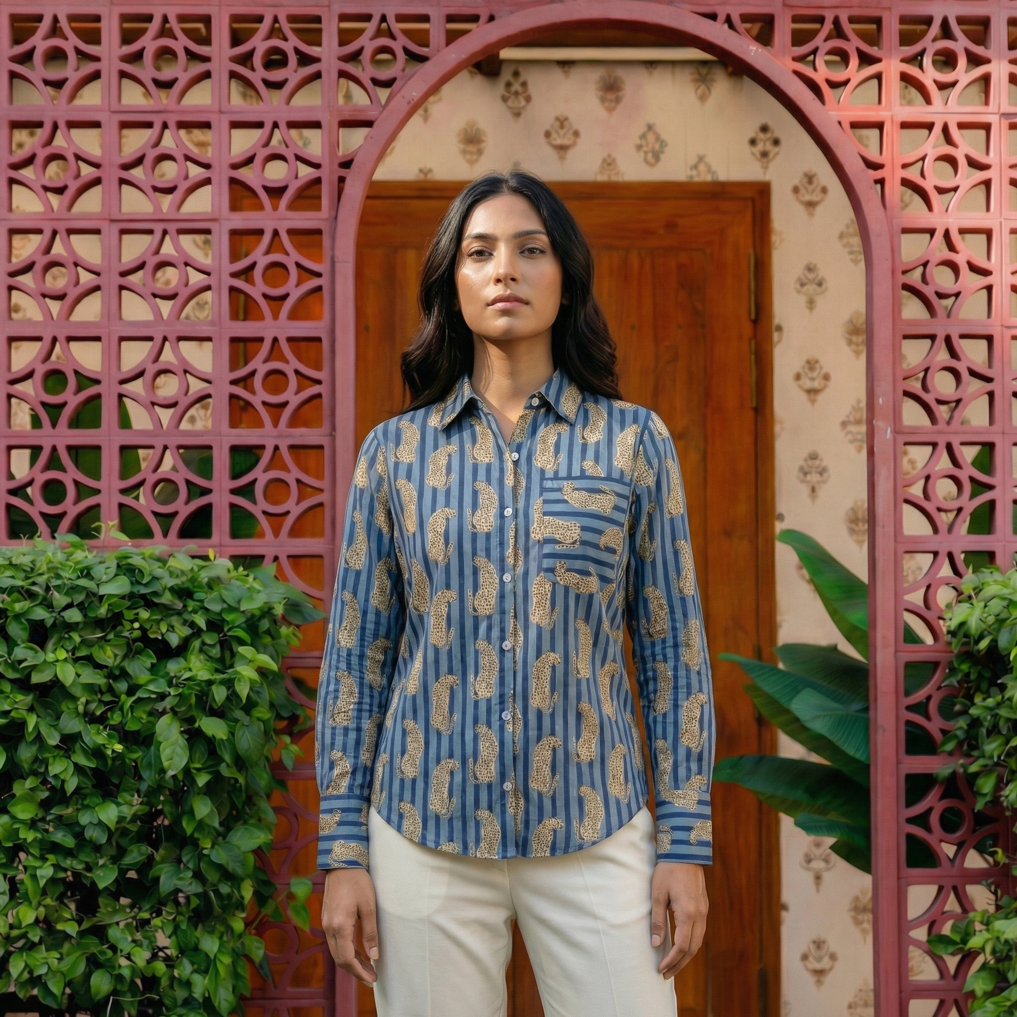 Women's shirt 32-Tiger printed organic cotton shirt in blue