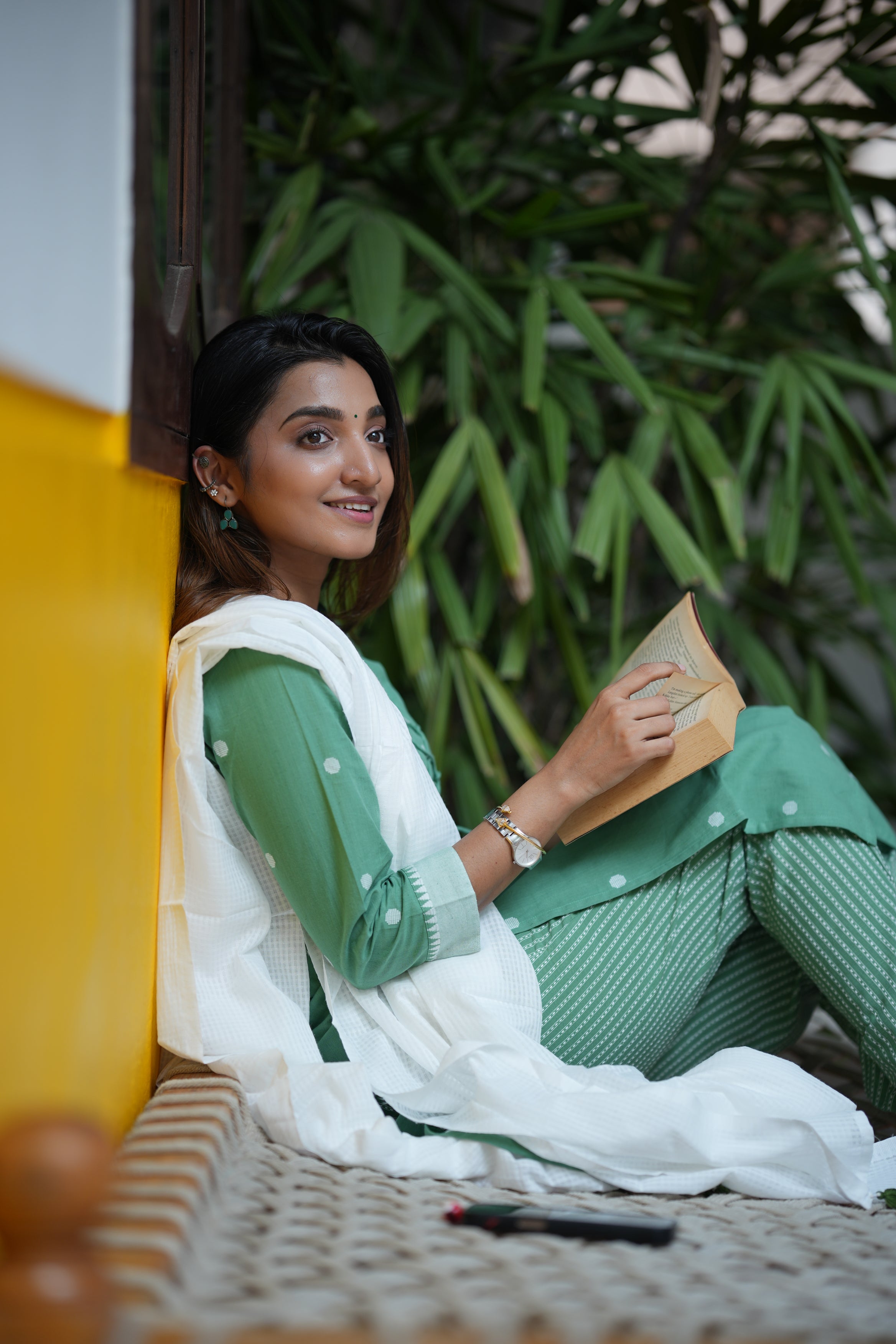 Rathika (green)- handloom cotton suit set in green