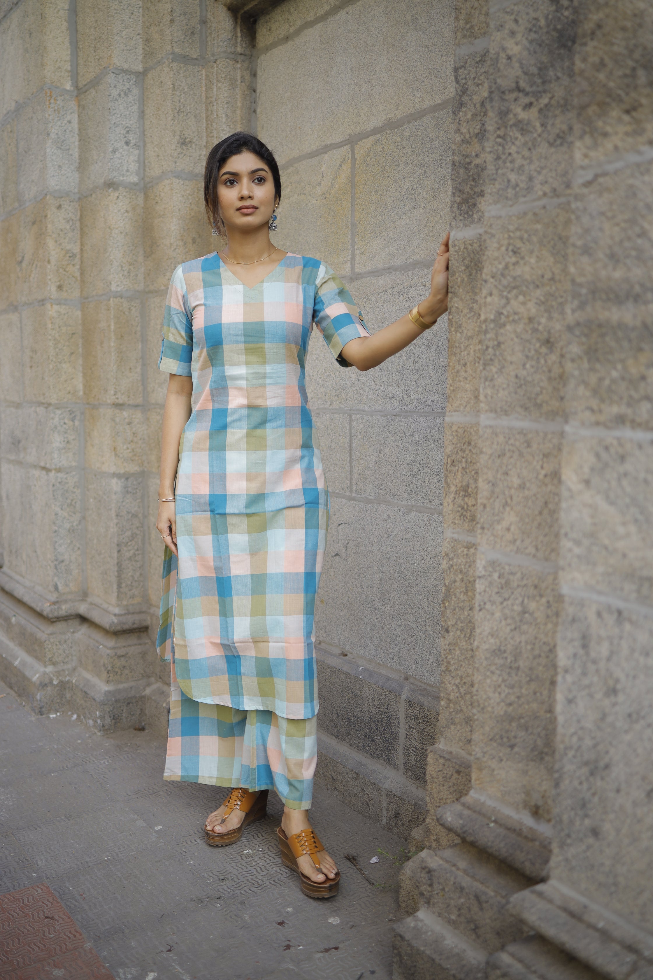 Moushumi - burberry checked handloom cotton coord set