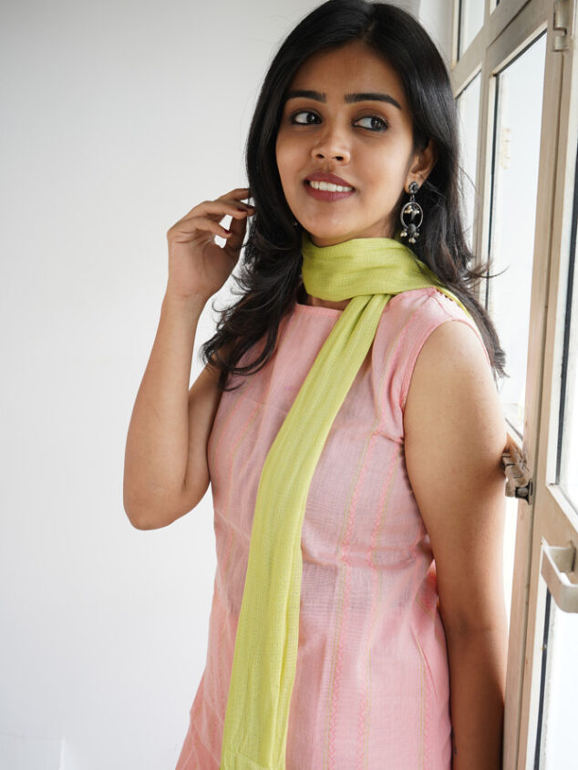 Oviya - handloom cotton with hand woven buttas suit set in baby pink with kota doria stole