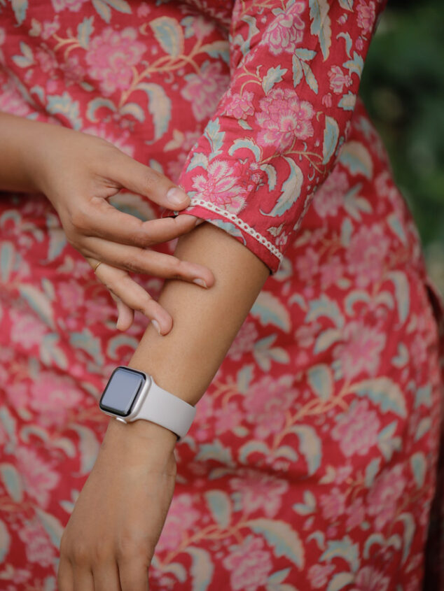 Thrisaa - floral hand block  khadi printed cotton kurta set in hot pink