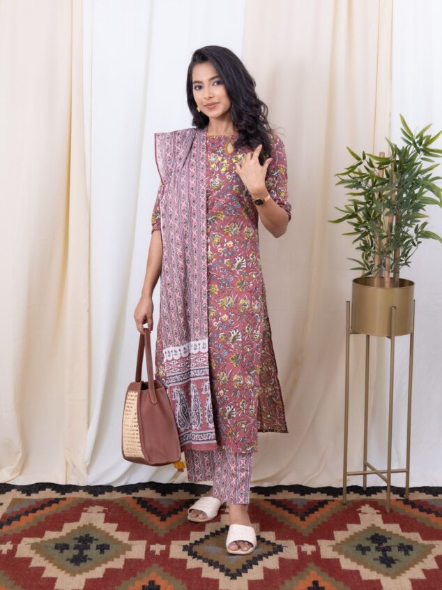 Kevna - Jaipuri cotton floral kurta set in peach and yellow with matching dupatta with tassels