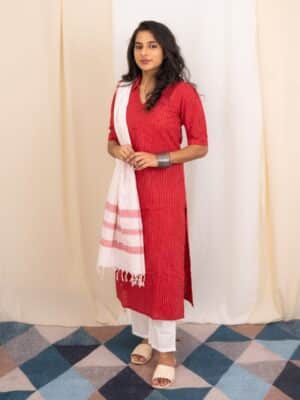 Tanya - Handloom cotton suit set in red and white with  handloom cotton dupatta